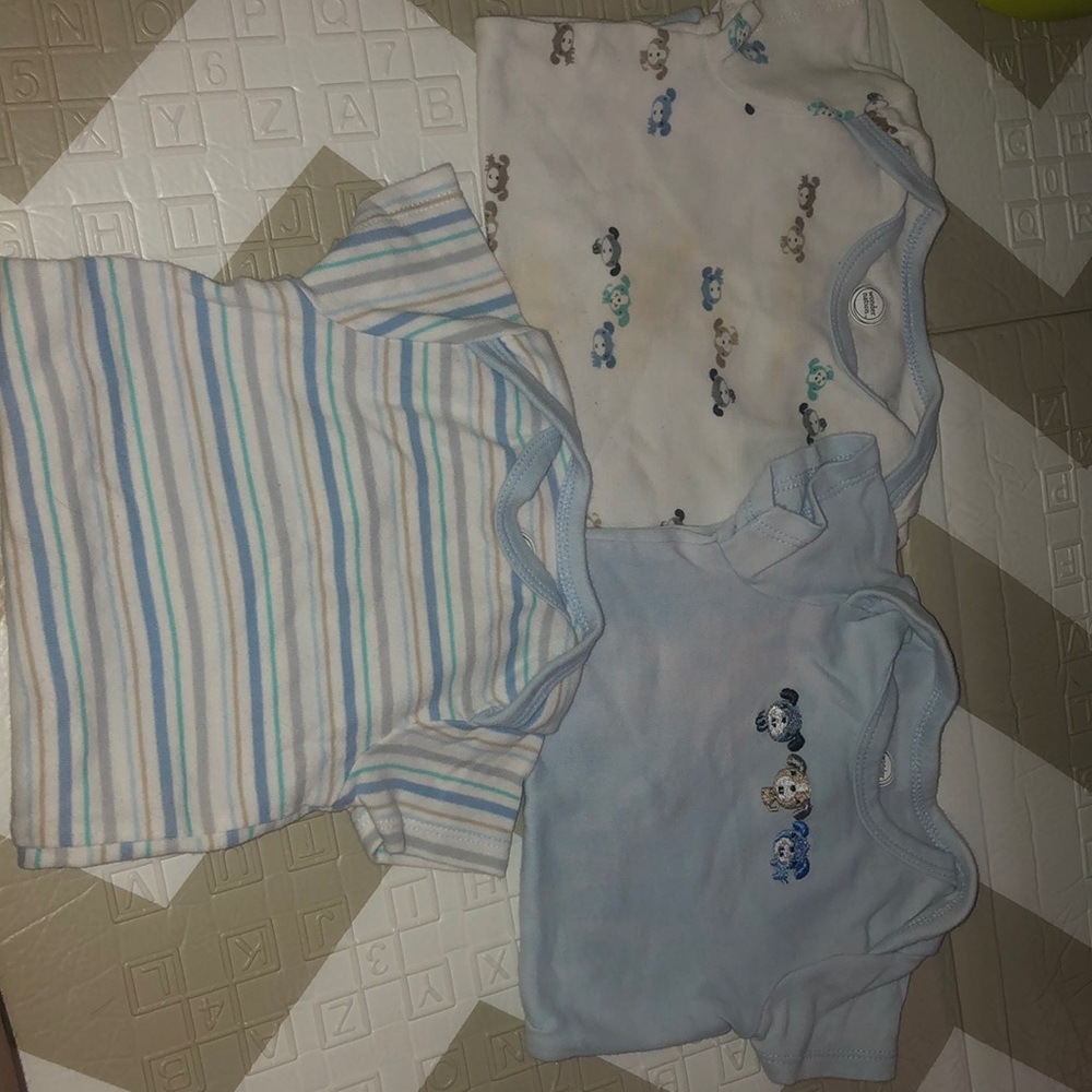 3 matching bodysuits